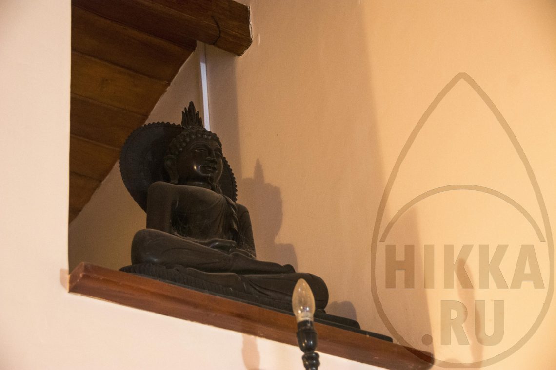 аренда виллы в Хиккадуве 5 спален Будда